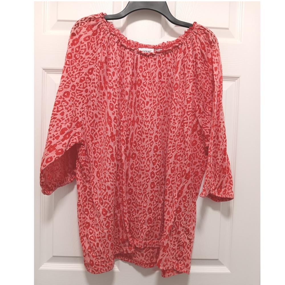 Avenue Womens Plus Size 30/32 Red Pink Leopard Print 3/4 Sleeve Peasant Blouse